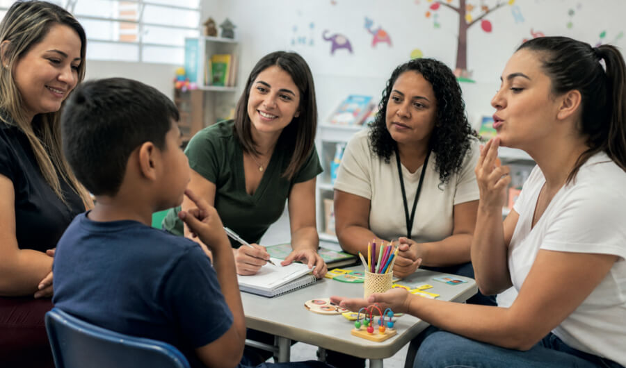 Atendimento aos alunos da Educação Especial
